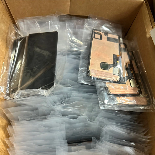 Sua antiga tela LCD realmente não vale nada?
